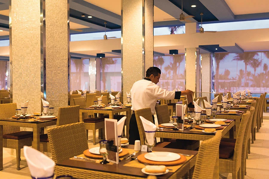 HOTEL RIU PLAYACAR 5*