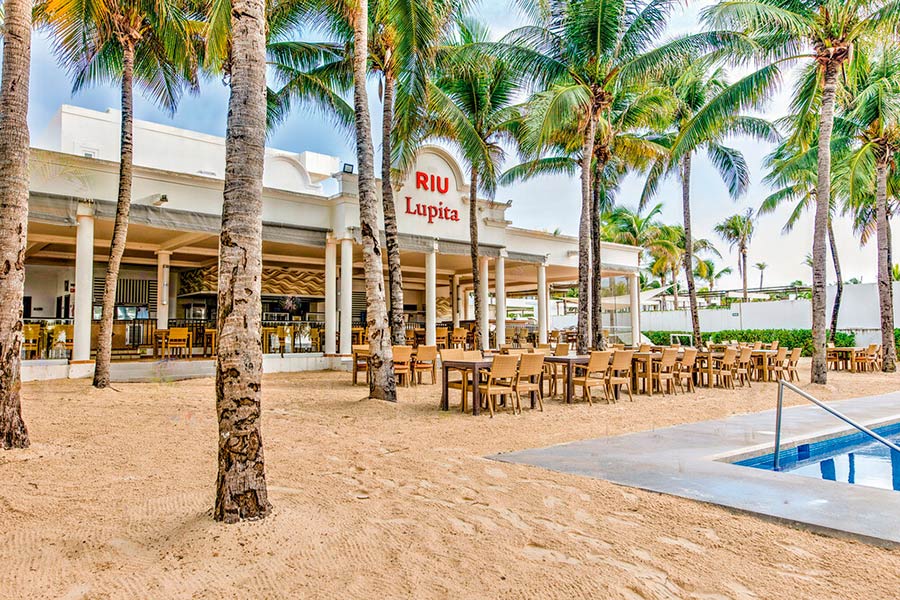RIU Lupita + Traslados incluidos (Aeropuerto-Hotel-Aeropuerto)